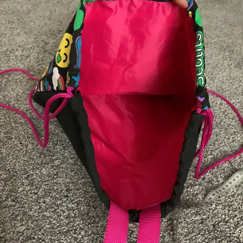 Girl Scouts Drawstring Backpack - Picture 5 of 9